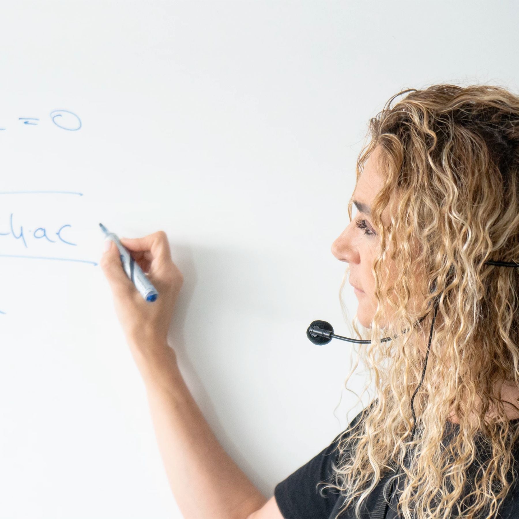 Amplificador portátil USB/MicroSD ALTA-VOZ-30 Fonestar