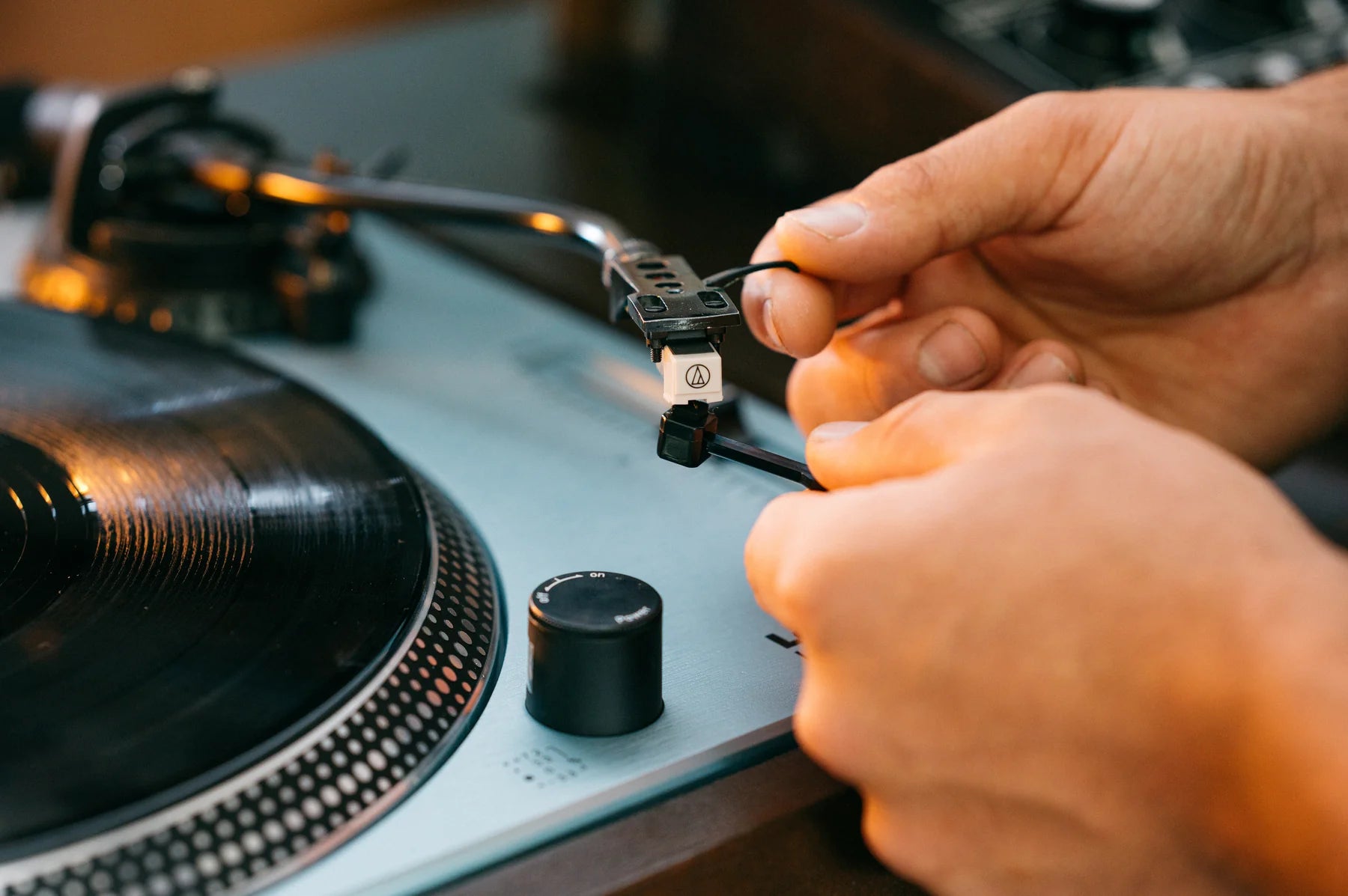 Cepillo Limpiador de Vinilos de Terciopelo 5 en 1 Lenco