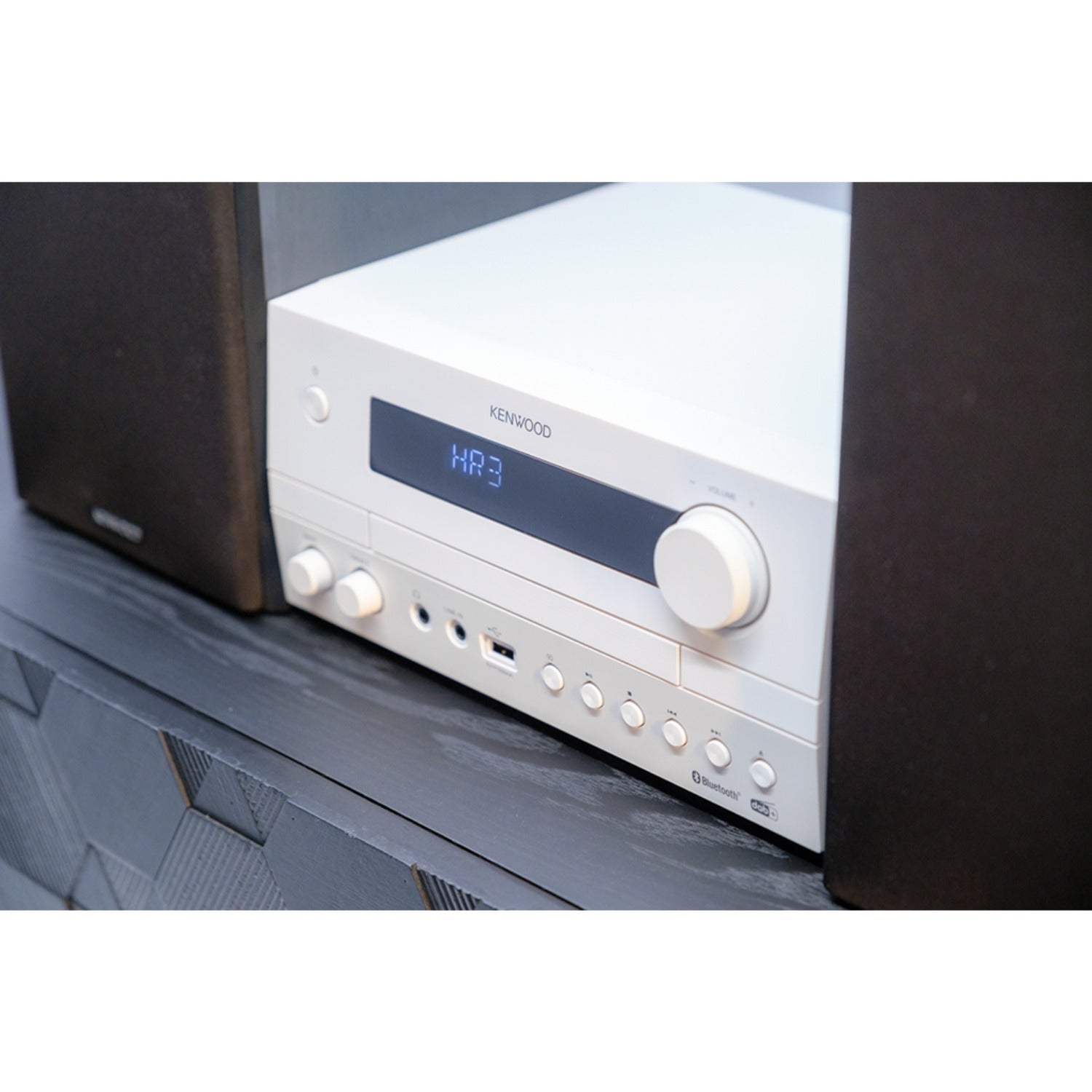 (Exhibicion) Microcomponente Kenwood M-822DAB-W CD-Player, USB, Bluetooth, Radio FM