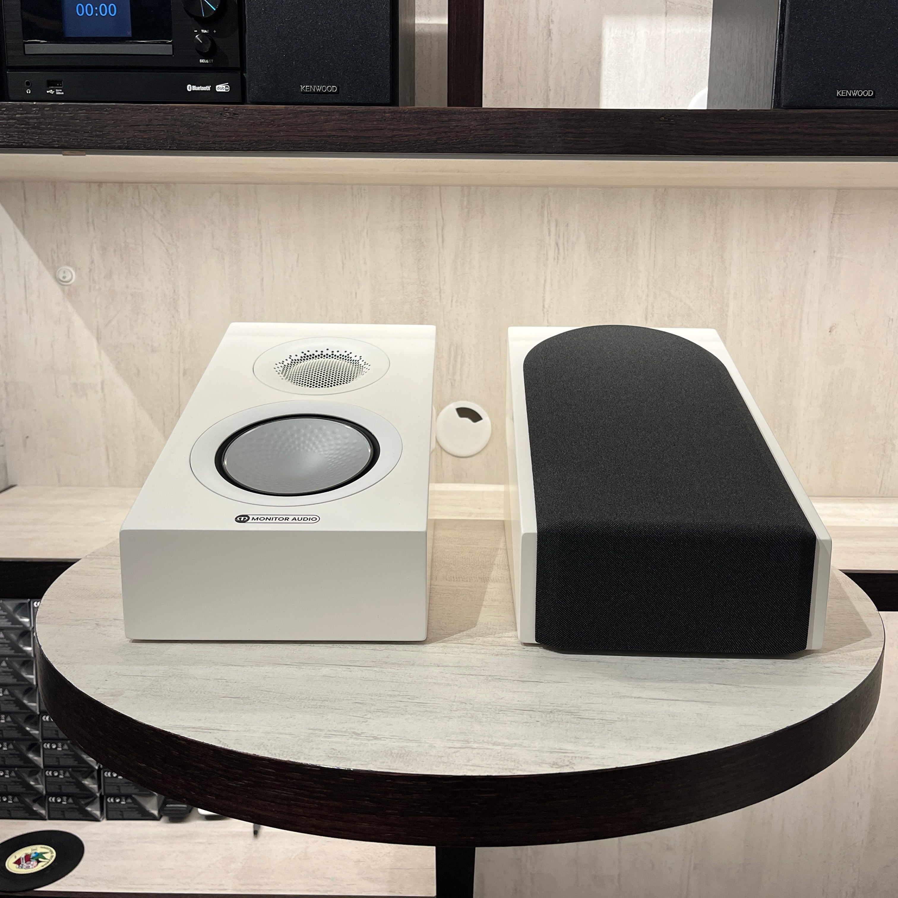 (USADOS) Parlantes Silver AMS Dolby Atmos®