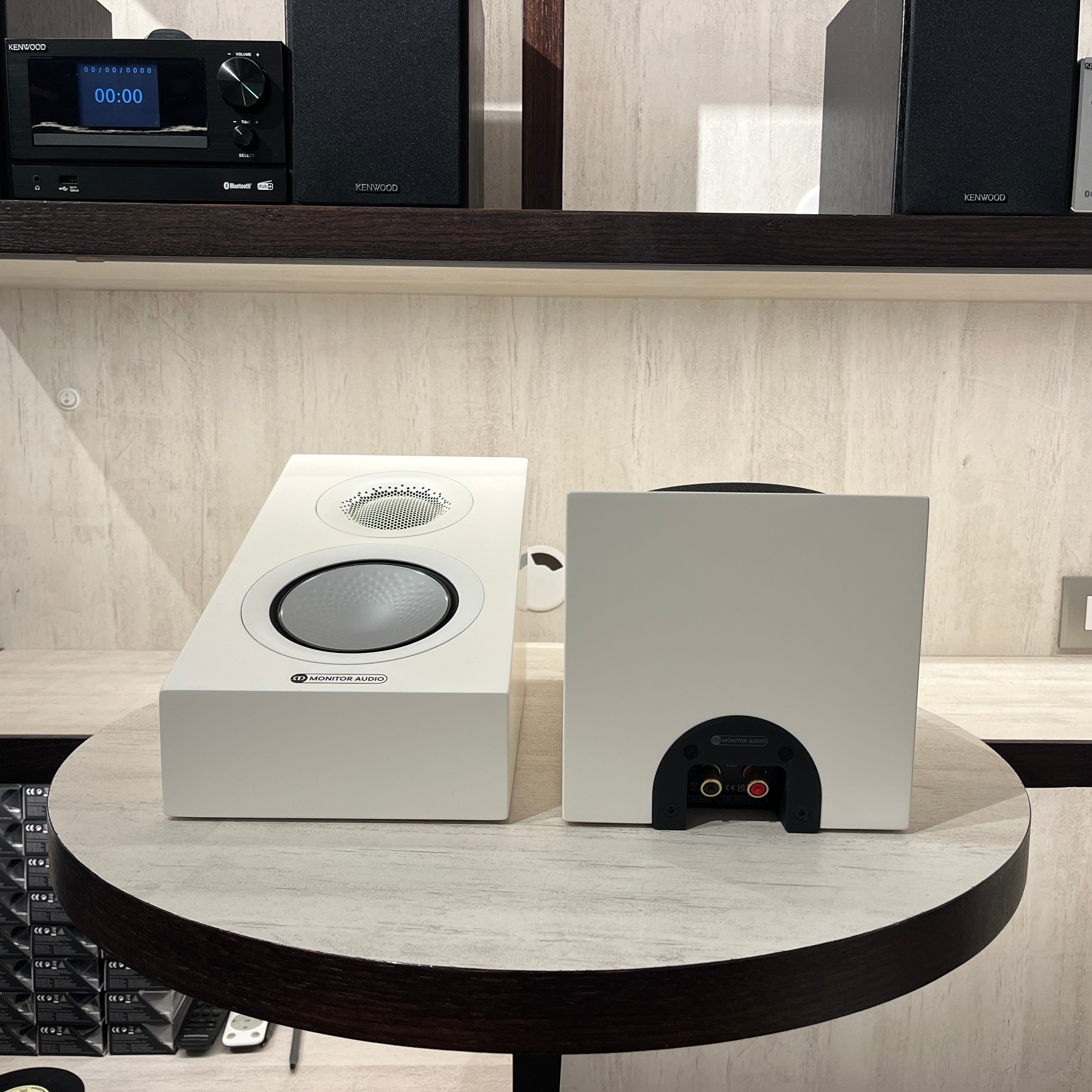 (USADOS) Parlantes Silver AMS Dolby Atmos®