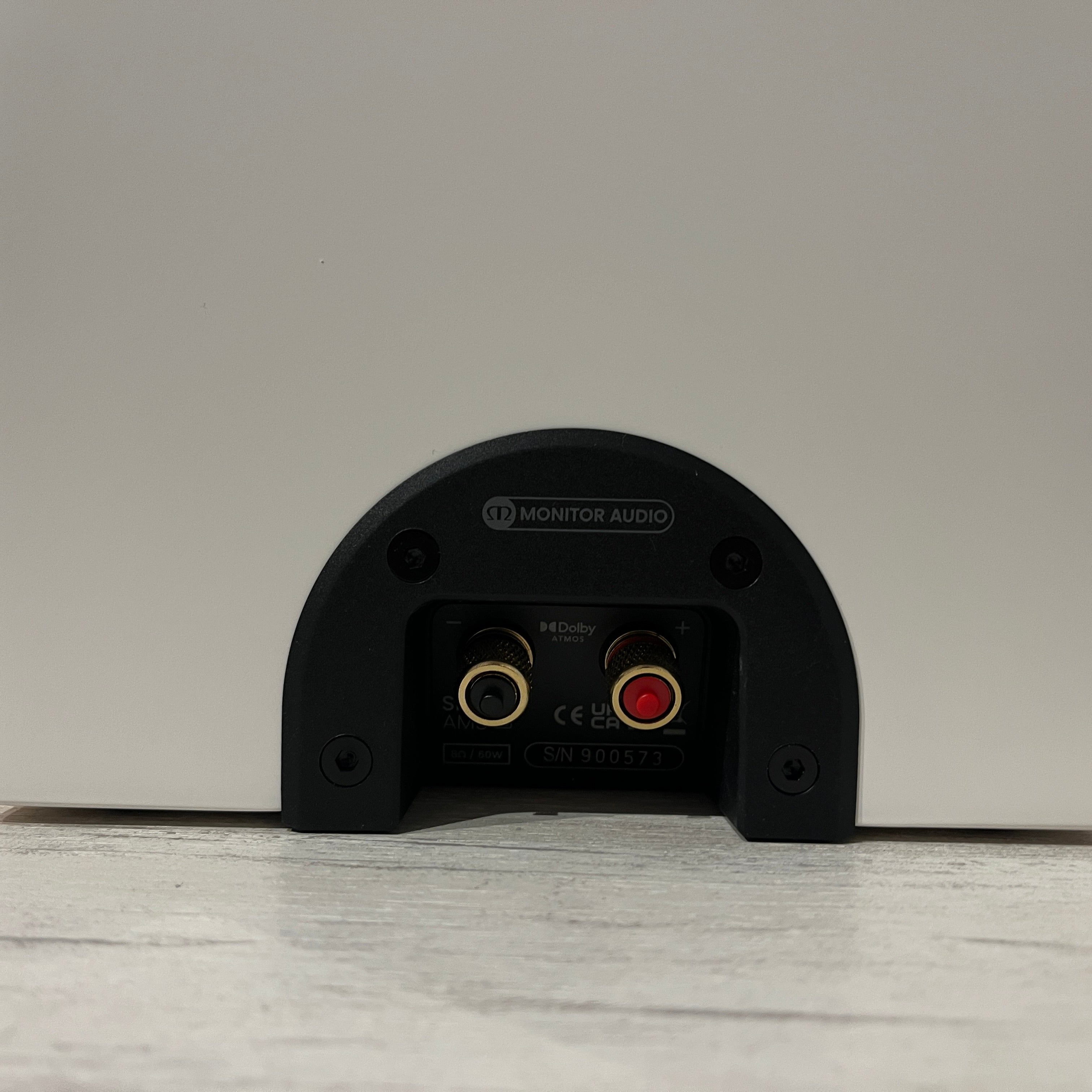 (USADOS) Parlantes Silver AMS Dolby Atmos®