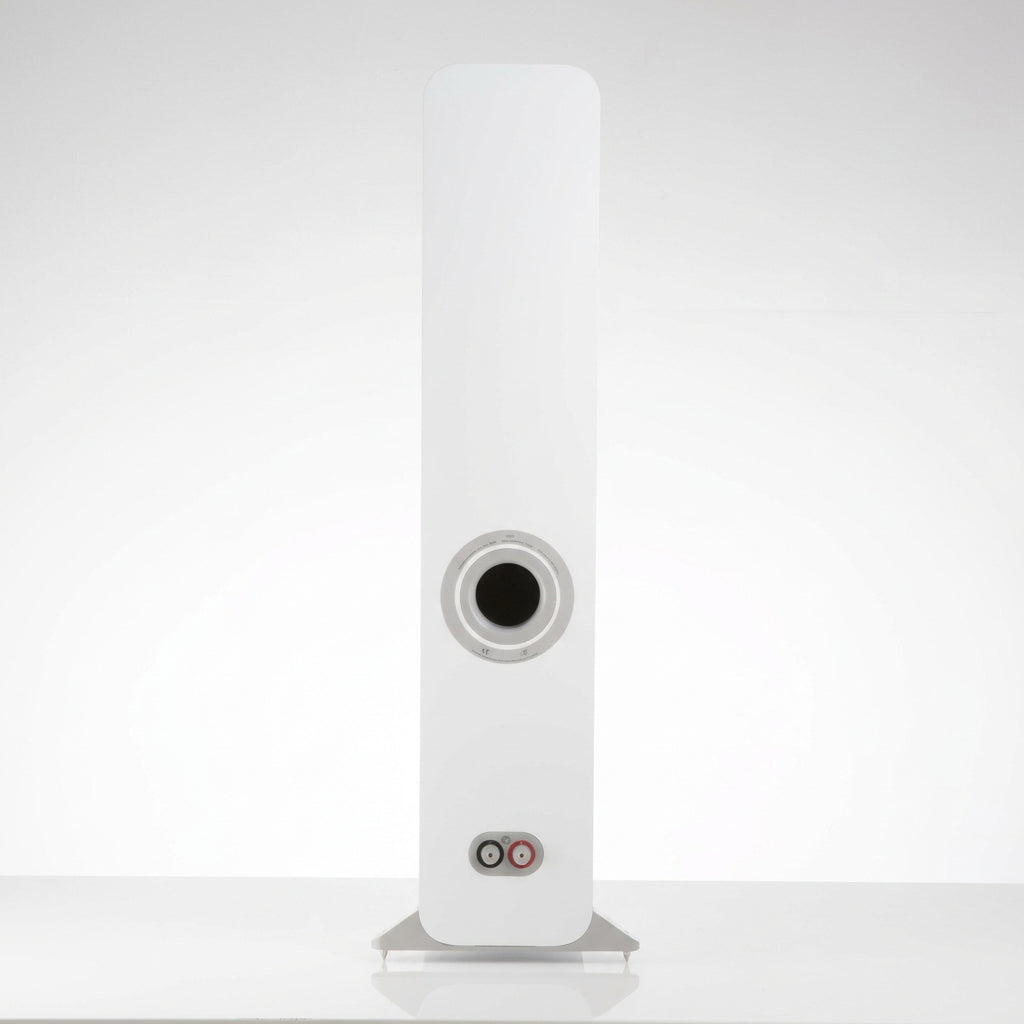 Q Acoustics 3050i Blanco Ártico vista trasera