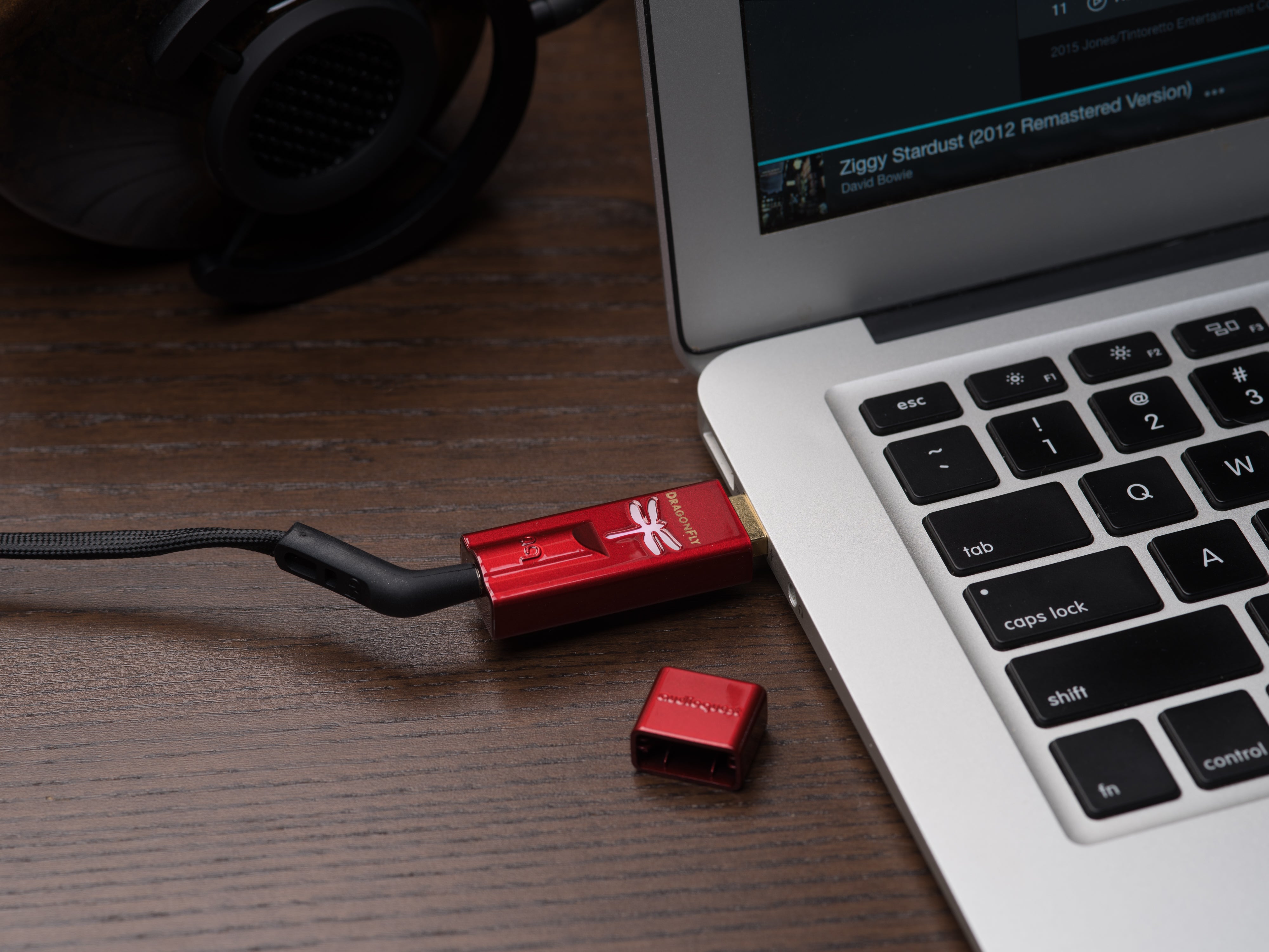 Dac USB DragonFly Red MQA Audioquest Pre-Amplificador Audifonos