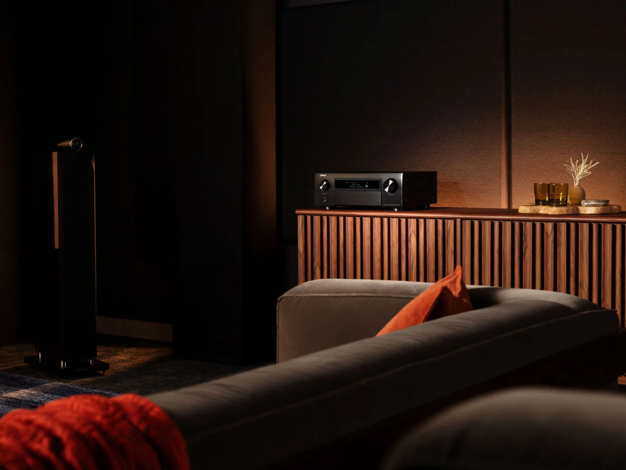 Amplicador A/V 11.4ch 8K Denon AVC-X6800H