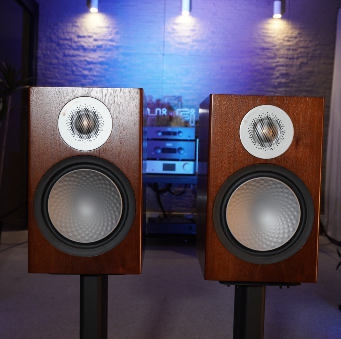 (Consignación) Parlantes Bookshelf Silver 100 6G Monitor Audio