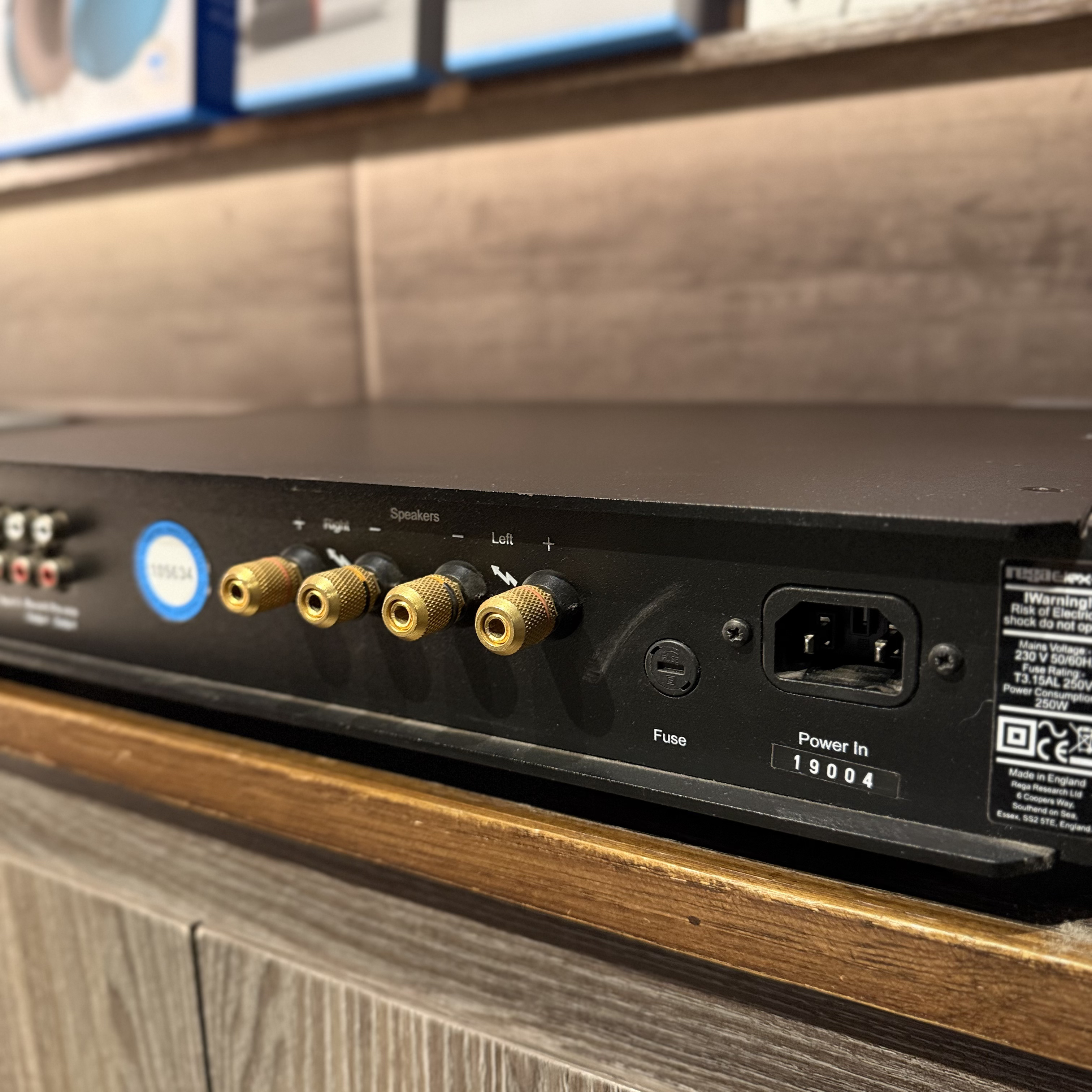 Amplificador integrado Rega Elex R (CONSIGNACIÓN)