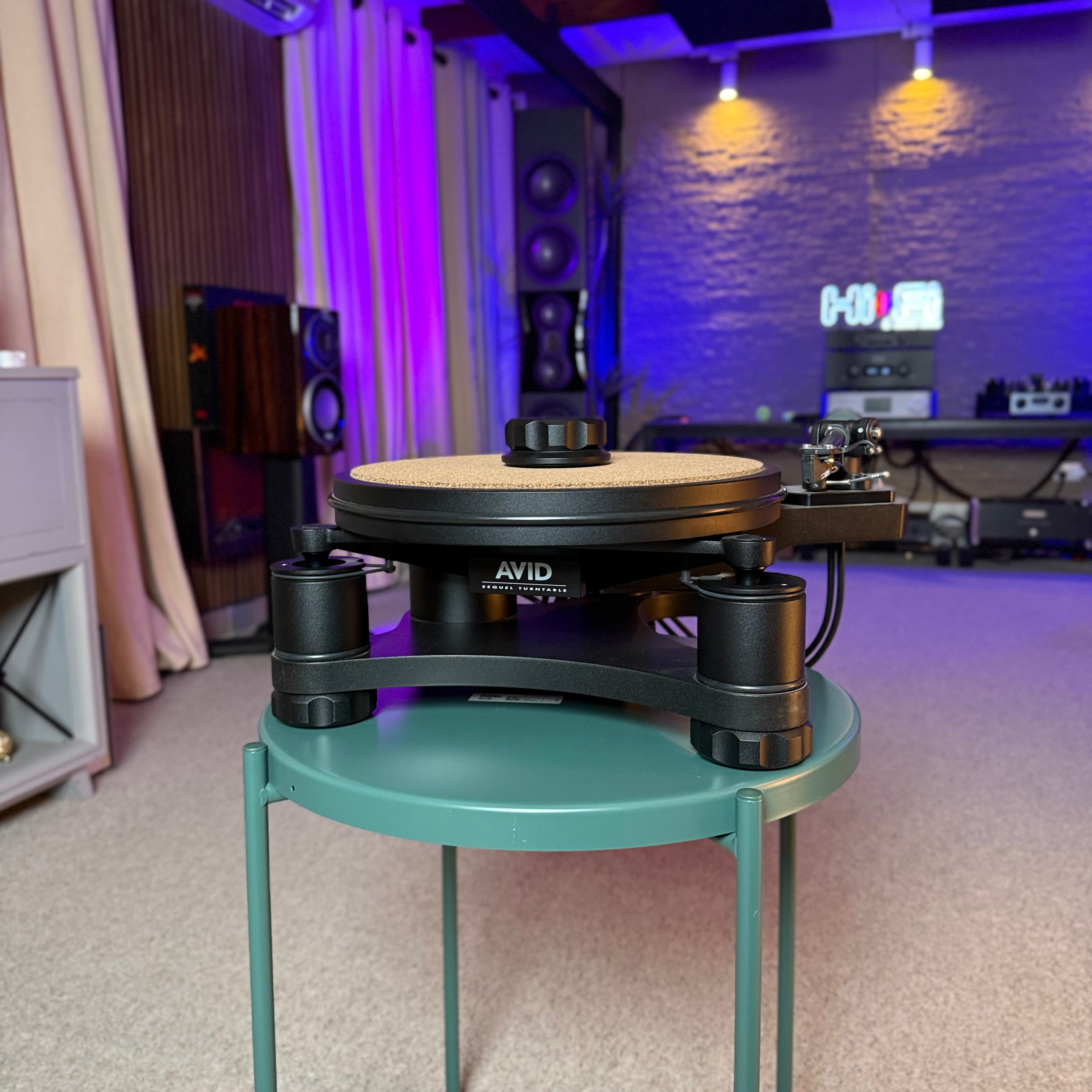 Avid Sequel SP (Semi Nuevo) - Tornamesa High-End Con Sistema Twin Belt Drive