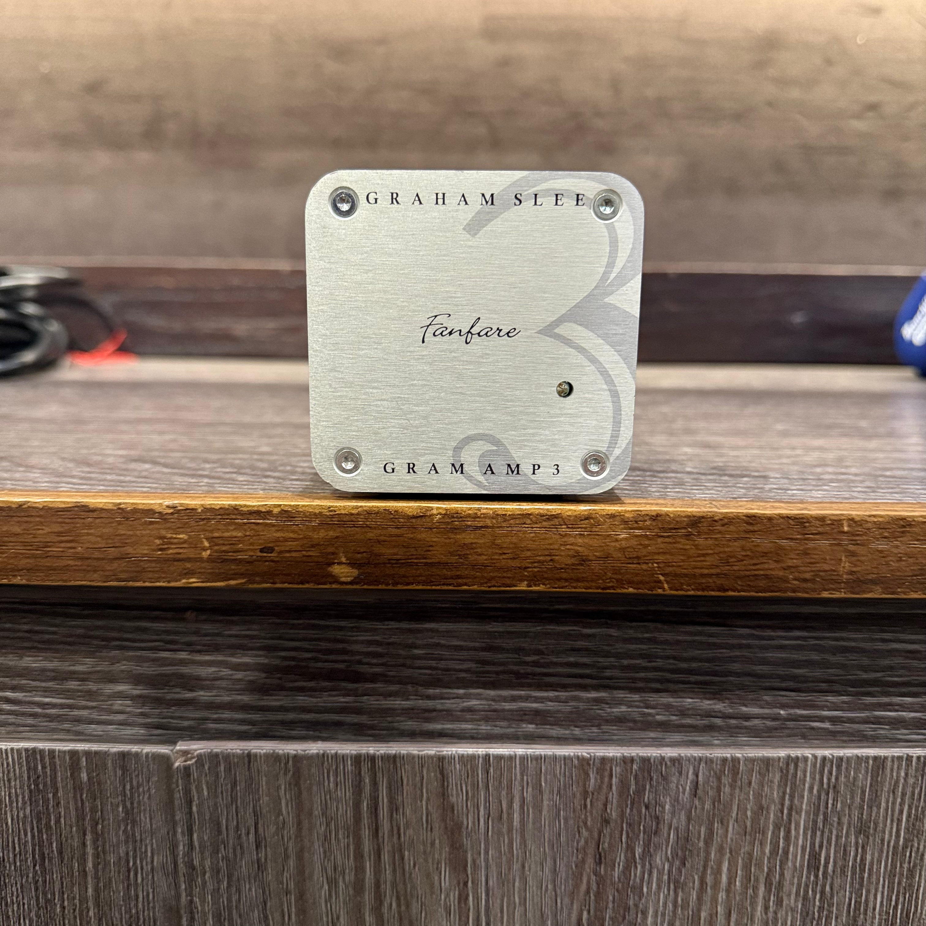 Graham Slee Gram Amp 3 Fanfare Preamplificador Phono MC Hi-Fi (CONSIGNACIÓN)