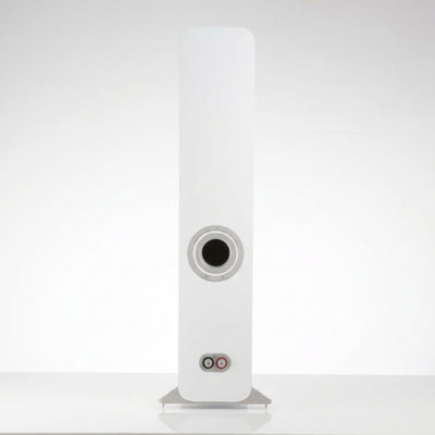 Q Acoustics 3050i Blanco Ártico vista trasera